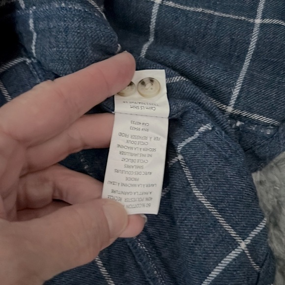 ⭐️Toad & Co, Button-Front, Sinfully Soft, Great w/Jeans or Shorts, Size Small - Picture 10 of 13